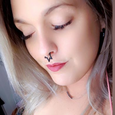 Marie Rose (candycanelane420) Header Photo Added 2025-05-06