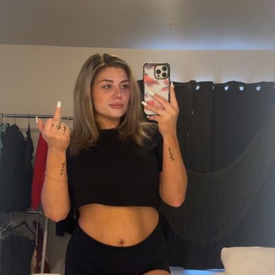 Britt Clark After Dark (brittclarkafterdark) Profile Photo Added 2025-07-31