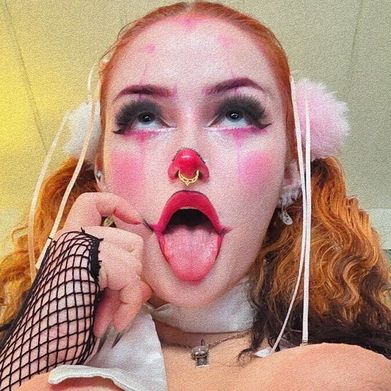 OnlyFans Model SquirmyBubble2 (squirmybubble2) Profile Image