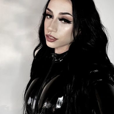 SALEM LOCKHART (salemslilwitch) OnlyFans profile photo