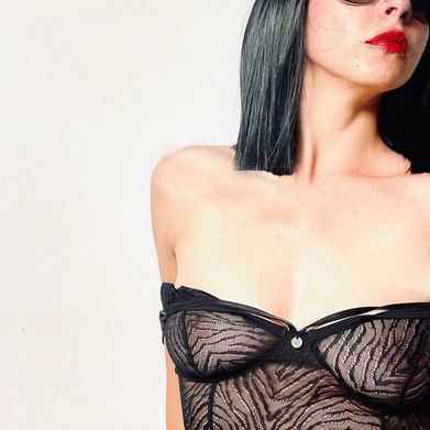 💋 ᛫ Victoria Stoner ᛫ 💋 (victoriastoner) Header Photo Added 2025-06-24