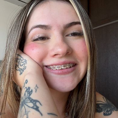 Evalyn 🌸 (Evie for short) (eviecutie) OnlyFans Profile Image