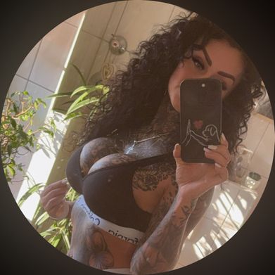 Lottchen (lottchen.ink) Profile Photo Added 2025-11-11