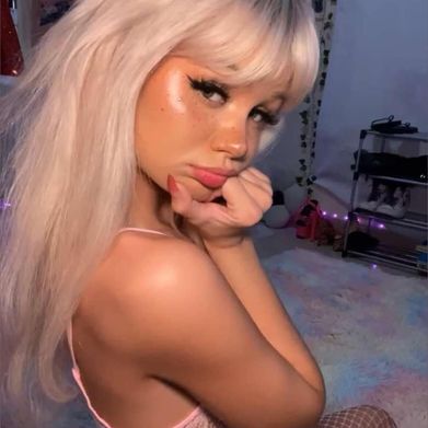 Skye Blair (skyeblairr) Profile Photo Added 2025-01-21