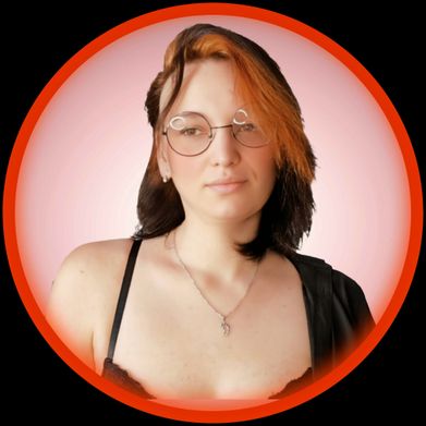 OnlyFans Model 💜 𝕊𝕞𝕒𝕝𝕝 𝕎𝕚𝕥𝕙 𝔾𝕚𝕣𝕝 💜 (small_witch_girl_011) Profile Image