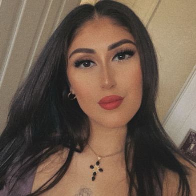 OnlyFans Model Alexxxandria (alexxxandrialove) Profile Image