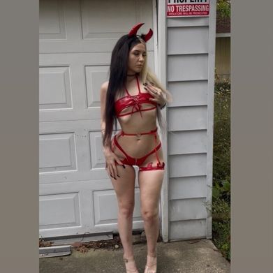 Baby Bunnie💦 (bunieeee) Profile Photo Added 2025-10-31