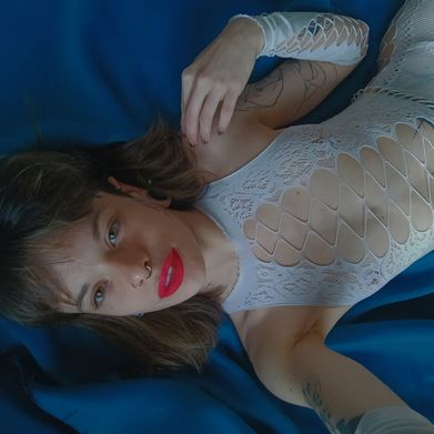 Guppys (guppy.s) Header Photo Added 2024-09-14