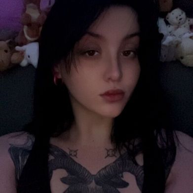 Luna (noboundaries_69) Profile Photo Added 2025-10-24