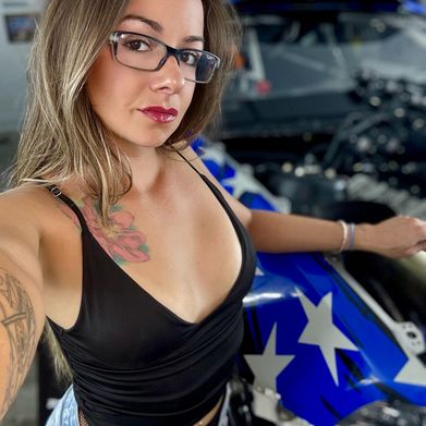 OnlyFans Model Haley James Racing (haleyjamesracing) Profile Image