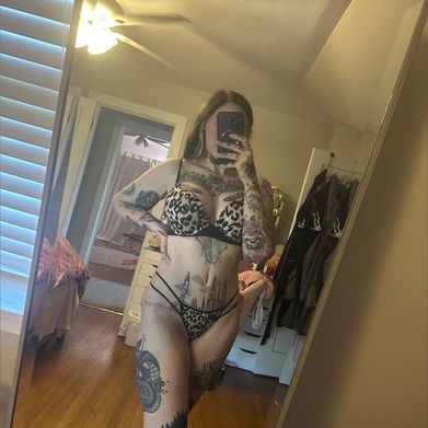 Sara 🥰 (sallahcool) Header Photo Added 2025-07-04