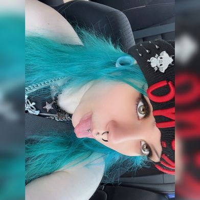 Kat Added Photo on 2025-04-23