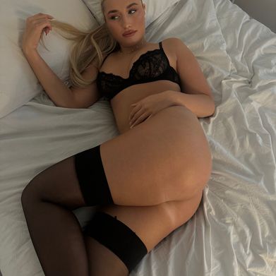 OnlyFans Model Peachy perf (peachperfectt) Profile Image