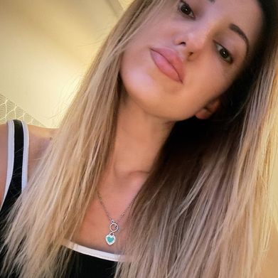 Vi melly Added Photo on 2025-09-14