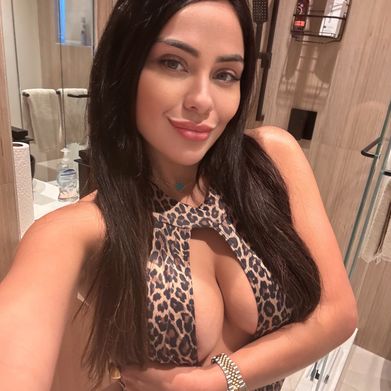 Reína Elena (reisky) Profile Photo Added 2025-06-24