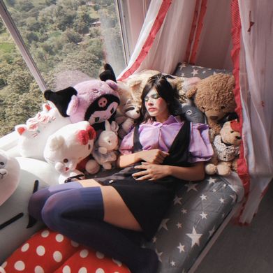 ⛧ 𝚅𝚊𝚖𝚙𝚒𝚛𝚎 𝙴𝚟𝚎𝚎 ⛤ (evee_nya) Header Photo Added 2024-11-04