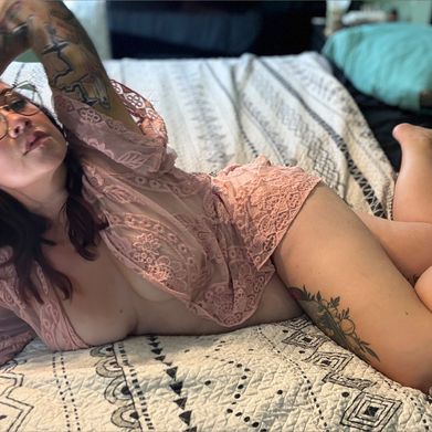 ThickBrewedBeauty (thickbrewedbeauty) Header Photo Added 2025-08-19