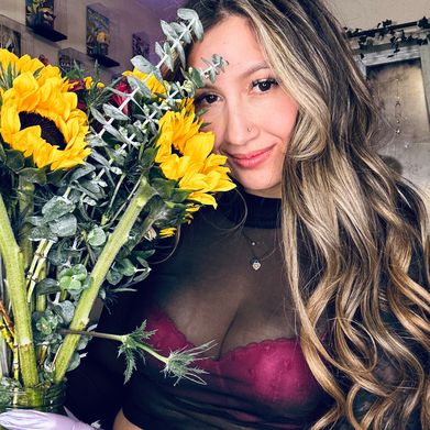 Luna Rose🌙🌹 (Lets get Kinky baby!) (lunarose9292) Profile Photo Added 2024-07-02