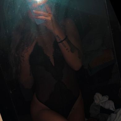 rainyyyy🌦🥰 (rainy.rainbow) OnlyFans Profile Image