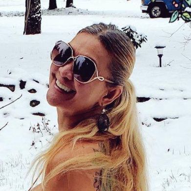 Jenny (jennyphoenixx) Header Photo Added 2025-04-22