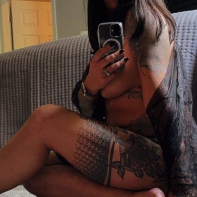 OnlyFans Model WhisperandaWink (whisperandawink) Profile Image