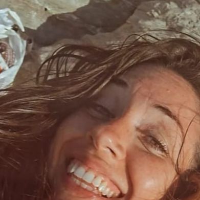 Lara ponce (laritapon) Header Photo Added 2025-09-27