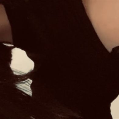 𝓞𝓵𝓲🫦🖤 Added Photo on 2025-08-26