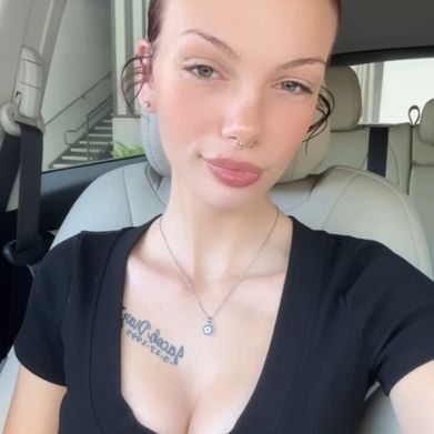 Ellie🎀 (xomotobabe) Profile Photo Added 2024-12-06