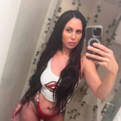 Sheezy Benz (sheezybenz) Profile Photo Added 2025-10-10