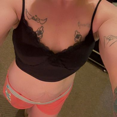 FireRedHead (hotredheadwife) Profile Photo Added 2025-06-09