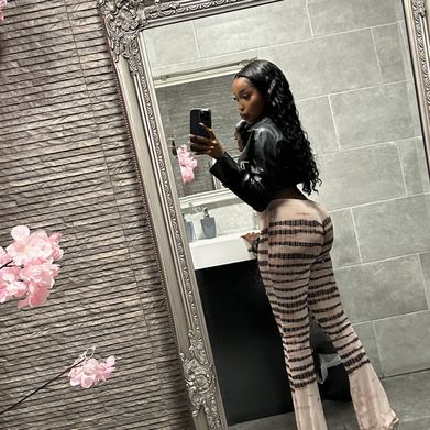 Symworldd (symworlddx) Header Photo Added 2025-06-19