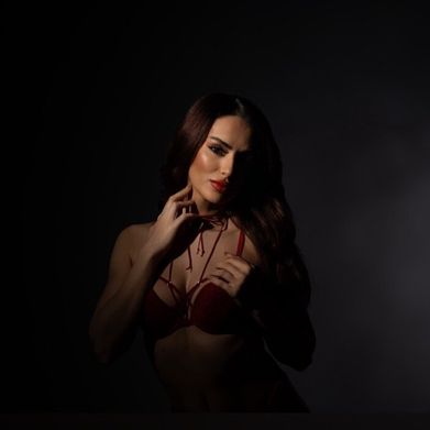 annysins (annysins) Header Photo Added 2025-12-05