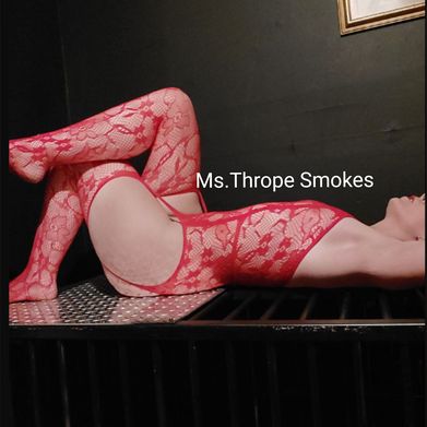 MsThrope (mistressthrope) Header Photo Added 2025-09-07