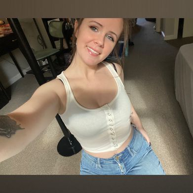 Tiffany Marie (tiffanyymariee990) Profile Photo Added 2025-04-07