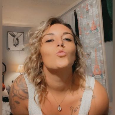 Tayway (trashbagbrat69) Profile Photo Added 2025-10-29