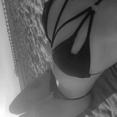 Uni-Shorn 🦄 (shorn_xx) Header Photo Added 2025-06-27