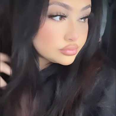 Paulina (paulinaxu) Profile Photo Added 2025-01-07