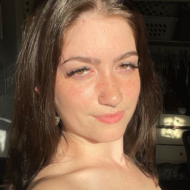 Tatum (tatumwestt) Profile Photo Added 2025-06-21