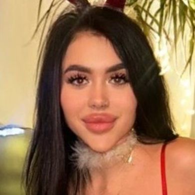 Lola Diva (loladivaa) Profile Photo Added 2025-01-06