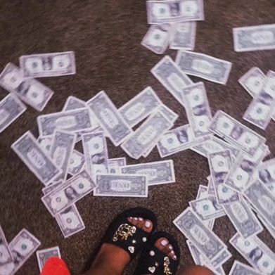 Channel😚 (nottheclothestypeshit) Header Photo Added 2025-06-20