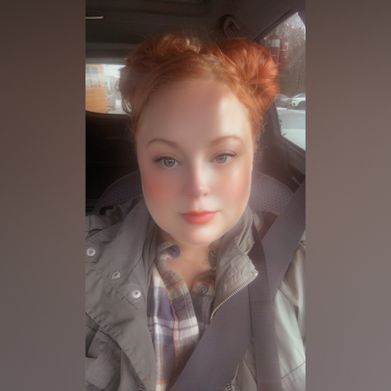 Sexy Sarah 😈 Added Photo on 2025-04-16