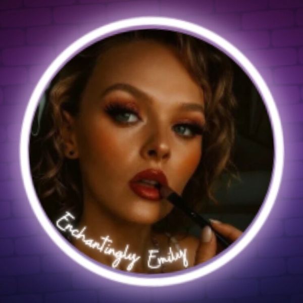✨ Enchantingly Emily ✨ (enchantinglyemily) OnlyFans profile photo