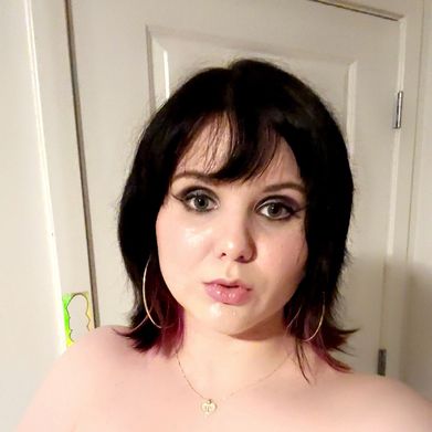 Bella 💝 (baddieb3lla) Profile Photo Added 2025-09-07