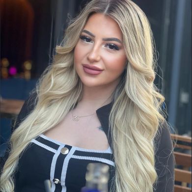 Alina Marvelle (alina.marvelle) Profile Photo Added 2025-05-24