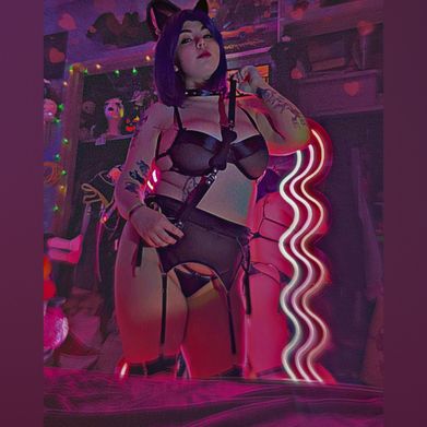 Cosplay kitten (cyberkitten21) Profile Photo Added 2025-05-06