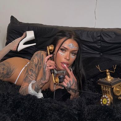 Dior 🖤 Added Photo on 2025-03-29