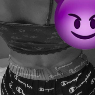 Prettymommylex (prettybitch0613) Header Photo Added 2025-09-27