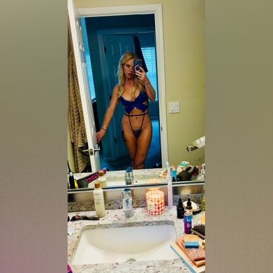 Blondiexx (sweetishbarbie) Header Photo Added 2025-08-08