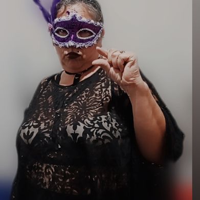 THEQUEEN👑 (thematurequeen) Header Photo Added 2025-08-19