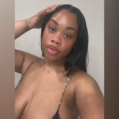 Akira (akiraa_xx) Profile Photo Added 2025-02-14